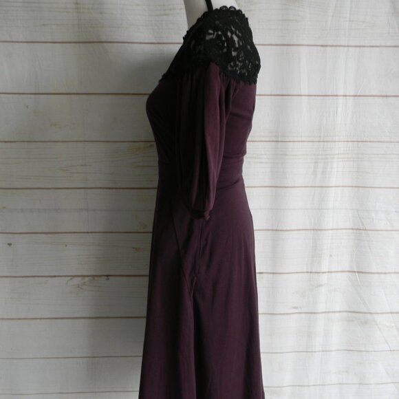 eShakti PURPLE DRESS W/BLACK LACE DETAIL SZ 2 FALL/WINTER - Picture 3 of 4